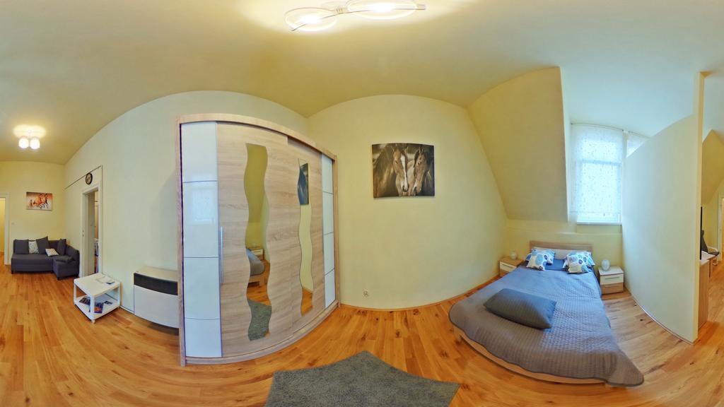 Apartamenty Marco - Stare Miasto - Super Wi Fi Краков Экстерьер фото